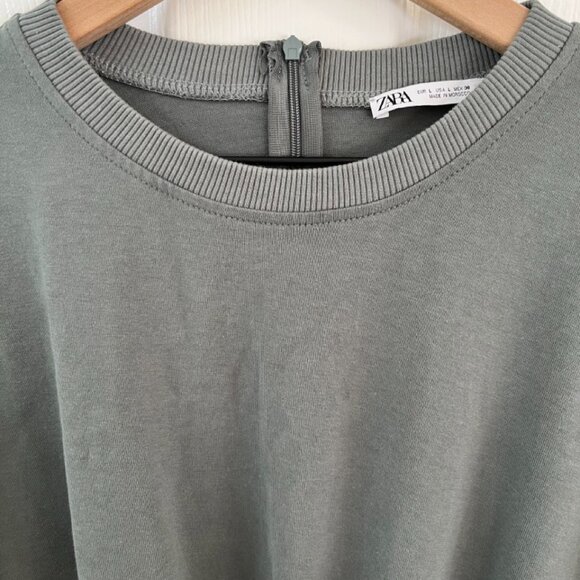 Zara Fitted Shorts Romper - Picture 3 of 6